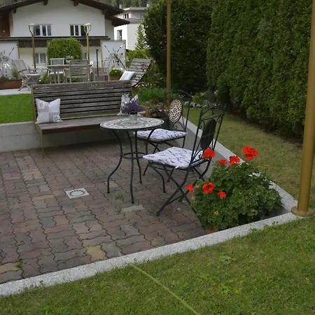 Penz Apartment *
